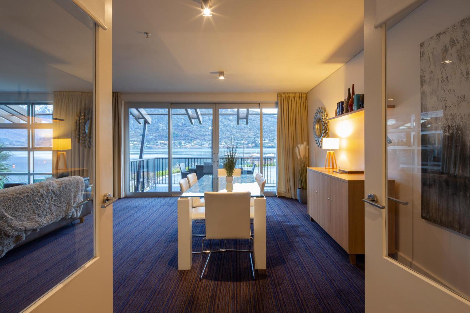 Marina Apartments - Element Escapes Квинстаун Экстерьер фото